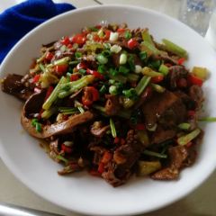 LIU SHUI SHAN ZHUANG SHUANG LONG DIAN User Photo
