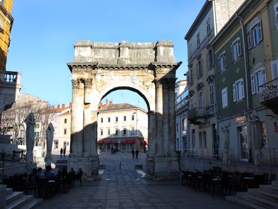 Amphitheatre de Pula