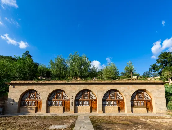 Hotels near Du Fu Temple