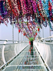 龍泉公社觀景玻璃天橋