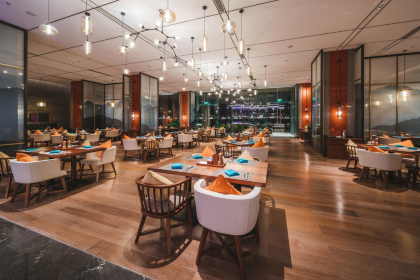 恒邦艾美度假酒店新食谱西餐厅