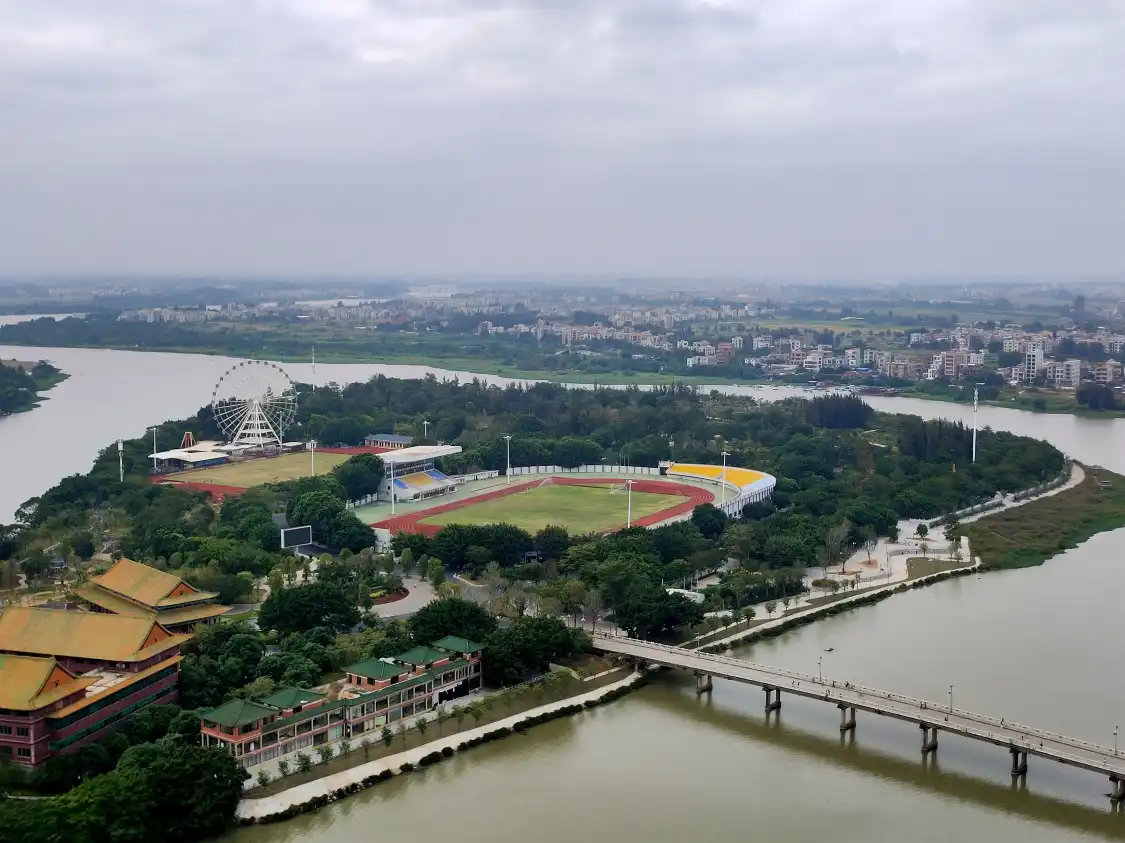 Hotels near Jiangxindao Paradise