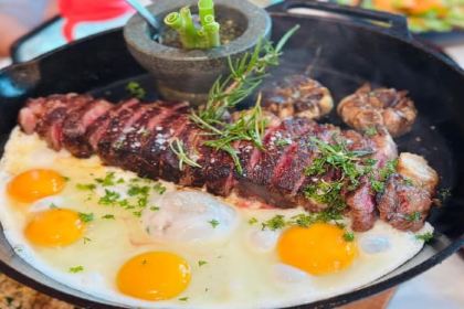 Tungthit Sizzling Steak