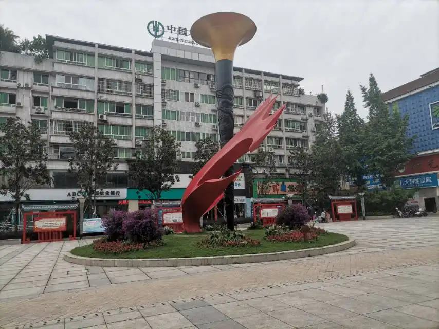 Hotels near Suona Square
