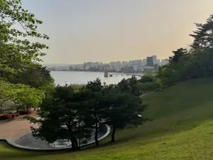Hwanho Sunrise Park