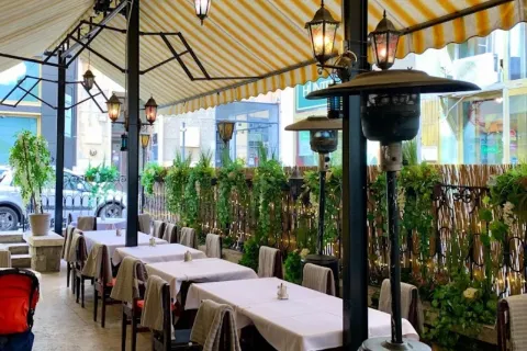 Szazeves Etterem