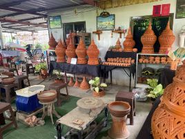 Pottery shop