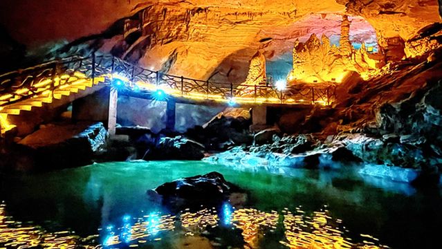 Shibanxi Giant Salamander Scenic Area