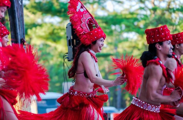 Holiday Luau | Honolulu