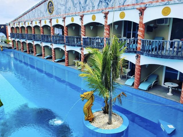 Royalty-like Resort