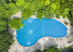 Huquan Banshan Hot Springs