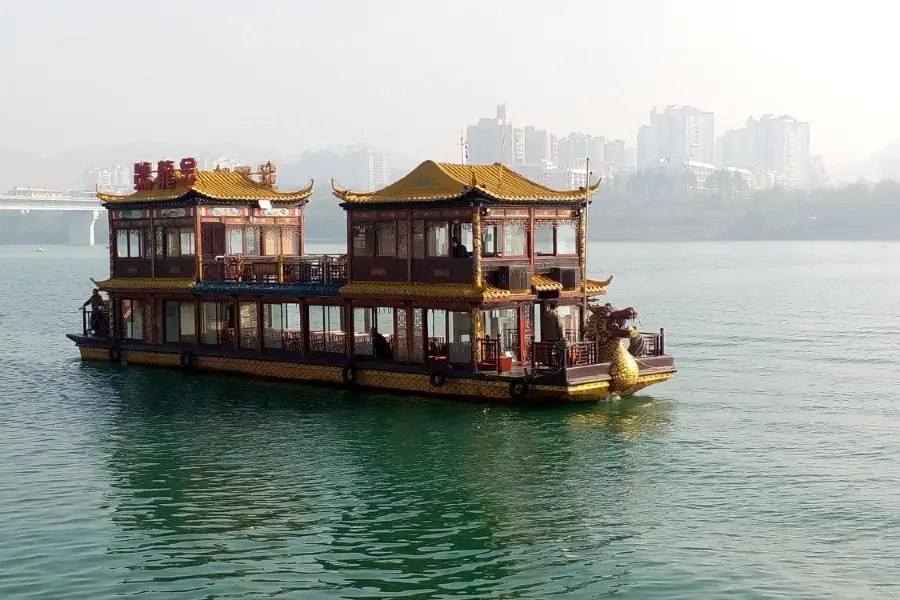 เรือล่องเรือ Liuzhou Liuzhou