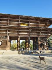 Todai-ji Daibutsuden (Great Buddha Hall)