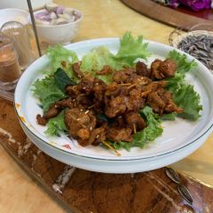 伊峰源炕锅土火锅(茶卡店) User Photo