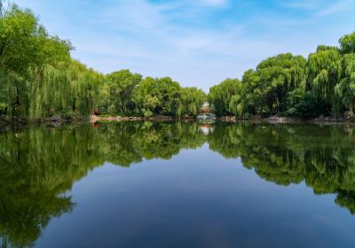 天香公園（南門）