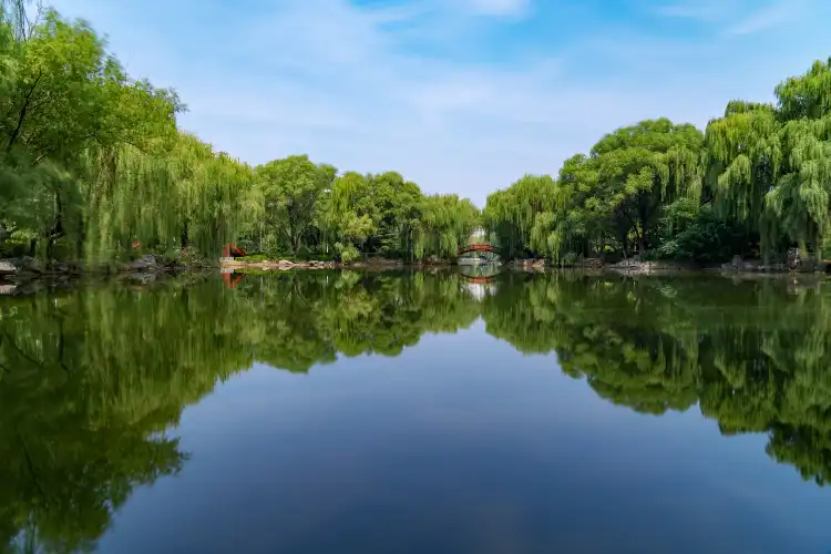 Các khách sạn gần Heze University North Campus