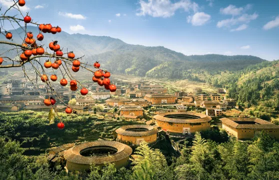 南靖雲水謠景區、福建永定土樓景區、南靖田螺坑景區、初溪土樓（四選二雙景區一日遊）