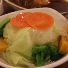 東鼎牛肉麵館 User Photo