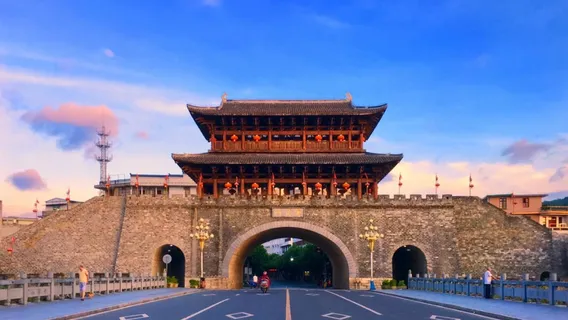 Jichuan Gate