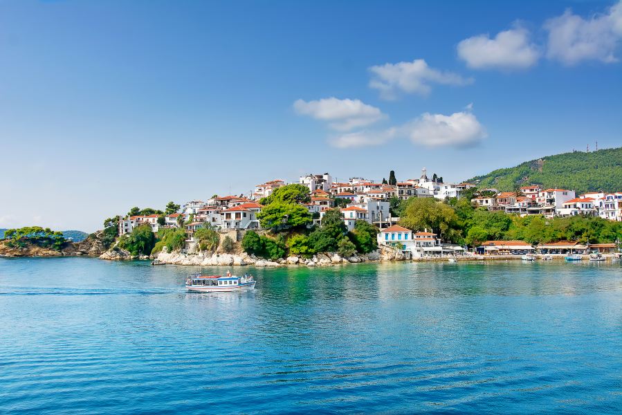 Quimper to Skiathos Flights