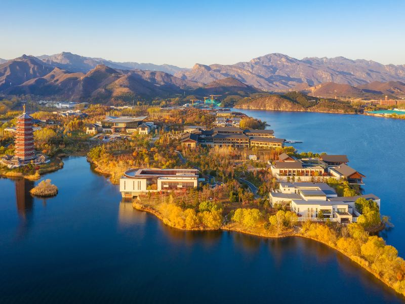 Yanqi Lake