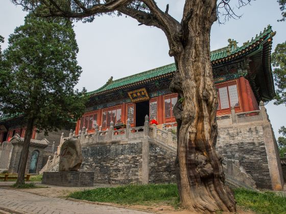 Zhongyue Temple