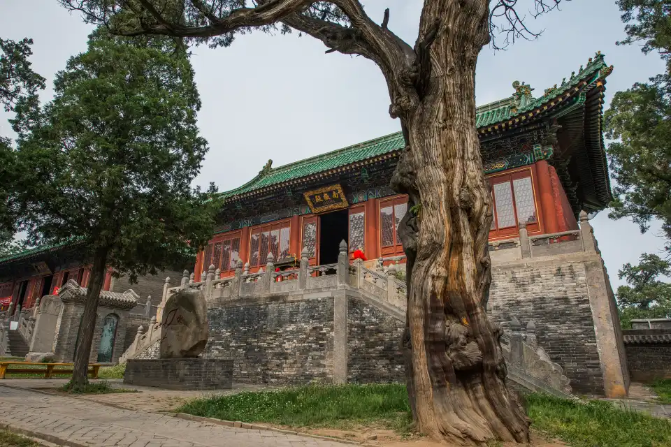 2_Zhongyue Temple