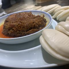 DACHUXIAOGUAN User Photo