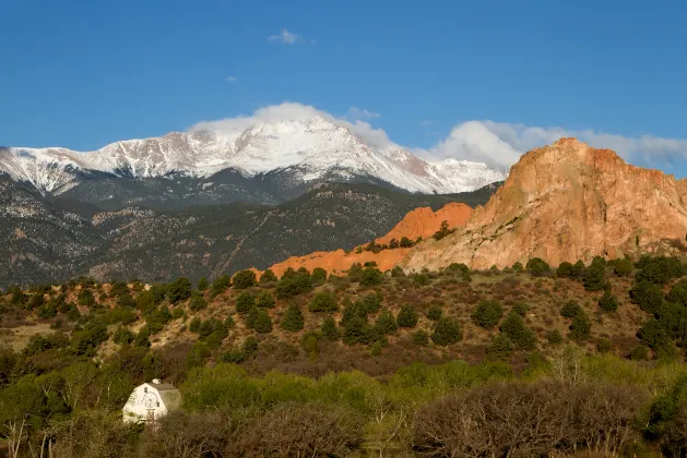 โรงแรมใกล้Peak Kia Colorado Springs