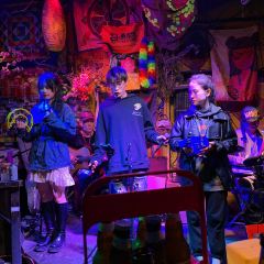 The balcony bar ảnh của người dùng
