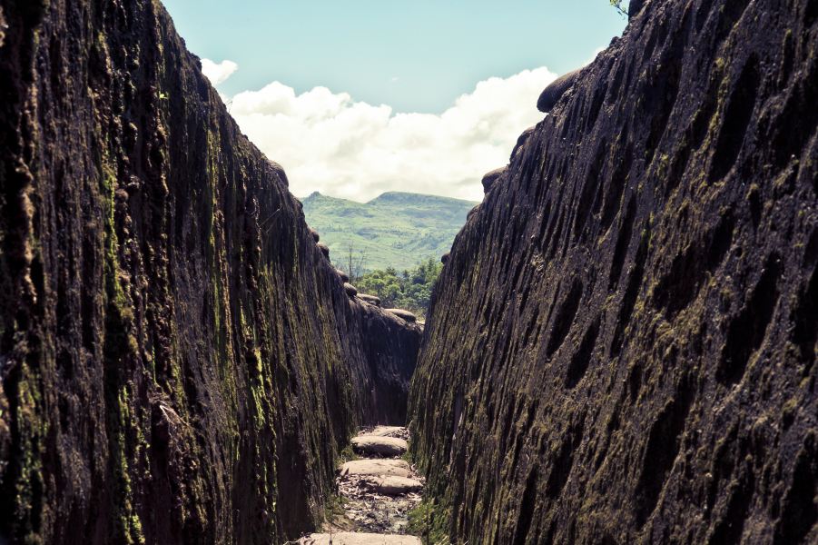 Kigali to Dien Bien Phu Flights