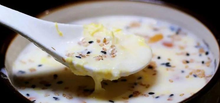 Halal· Lao Ma Jia Guo Hua Egg Milk with Fermented Glutinous Rice (Zhengning Road)