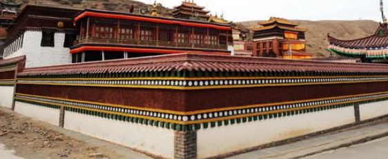 The Tenth Panchen Lama Master Former Residence (South Gate)