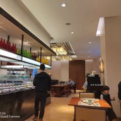 Sairuixilaidengdajiudian·shengyanzizhu Restaurant User Photo
