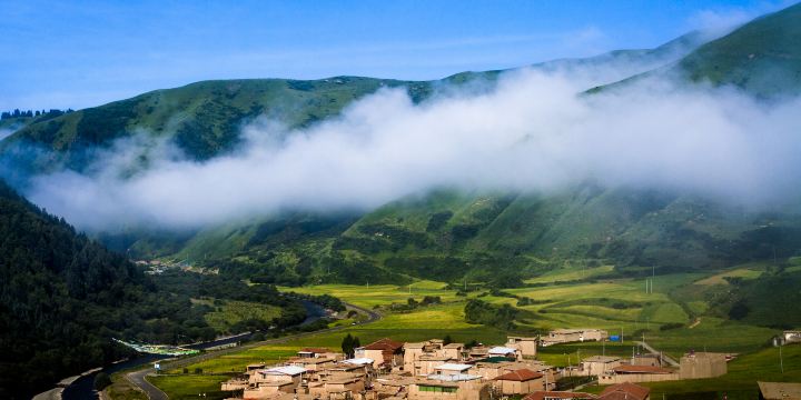 Shenzuo Tourist Village