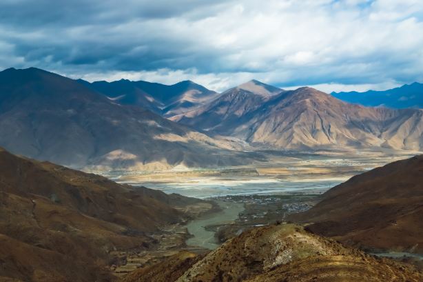 Yajiang River Valley