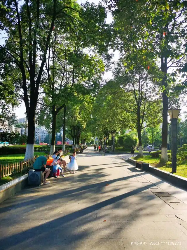Hotels near Nanzhulin Park