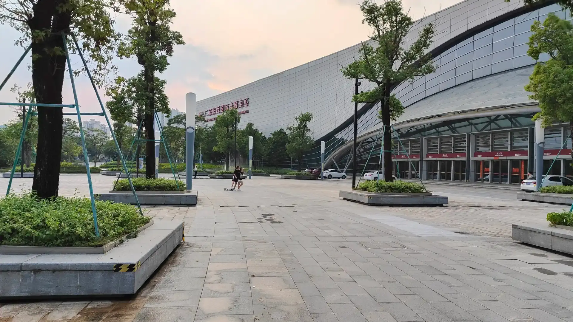 Hotels near Zhuxi Guoji Huizhan Center