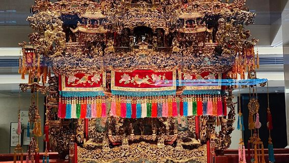 Disponible para todo tipo de viajeros para servicio de guía bilingüe (chino-inglés) de nivel medio/alto con atención personalizada para Shanghai History Museum-Ancient Shanghai