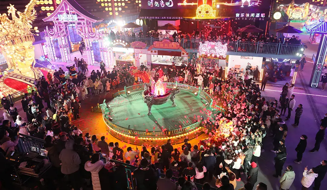 2_恩施不夜城