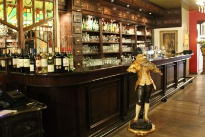 Mozart, More Than Just Ribs