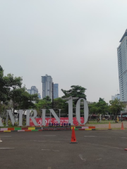 THAMRIN 10