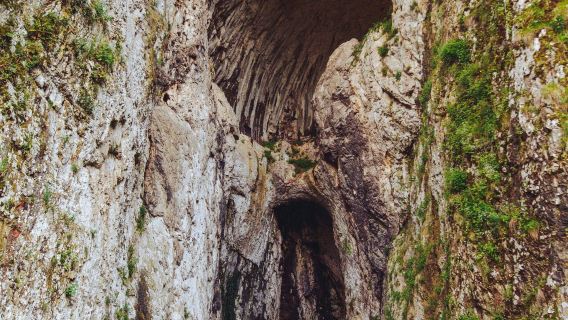 Potpeće Cave