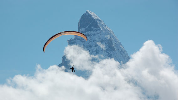 Paragliding in Zermatt