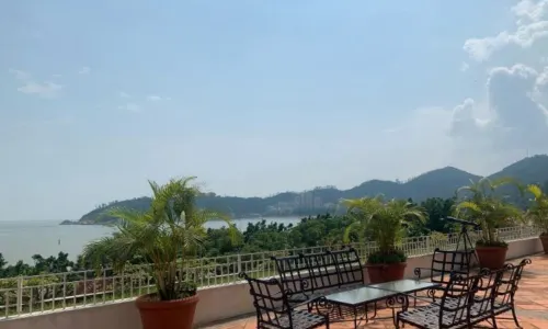 KWUN HOI HEEN