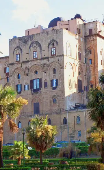 Hotels near Norman Palace