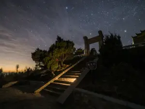 Popular Night Attractions in Huanggang