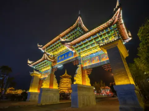 Байсэ: популярные Ночные места