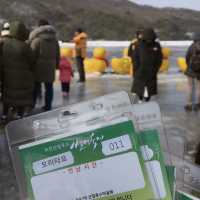 산속의 커다란 우물 같은 ‘산정호수’