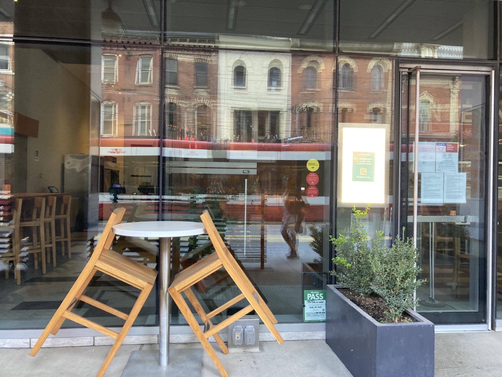 Canteen Restaurant Toronto